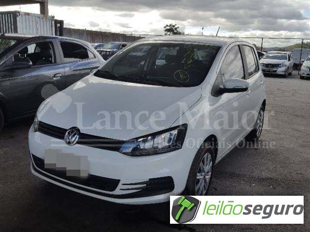 LOTE 017 - VOLKSWAGEN FOX TRENDLINE 1.6 MSI 2018