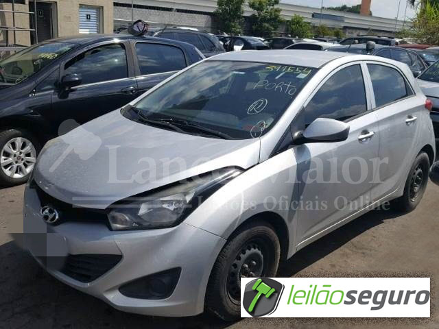 LOTE 025 - HYUNDAI HB20 COMFORT 1.6 2013 