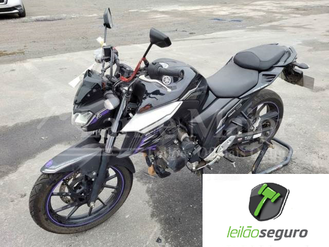 LOTE 015 - YAMAHA FZ250 FAZER 2021