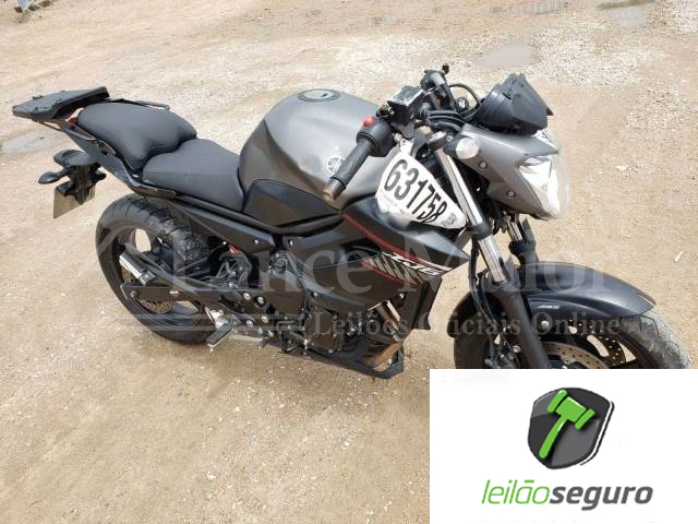 LOTE 017 - YAMAHA XJ6 600 ABS 2018