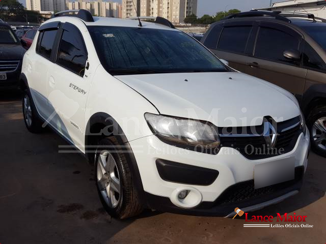 LOTE 018 - Renault Sandero Stepway 1.6 16V SCe 2018