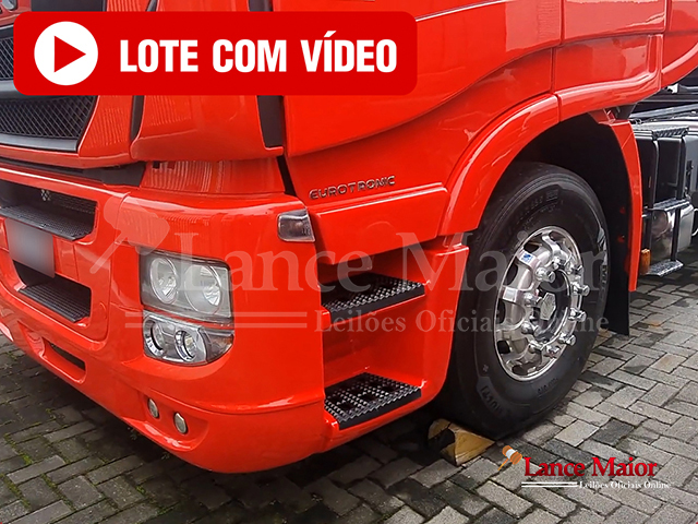 LOTE 004 - Iveco Stralis Hi-way 480 6x2 2015