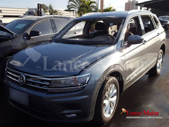 LOTE 005 - Volkswagen Tiguan Allspace Comfortline 1.4 2018