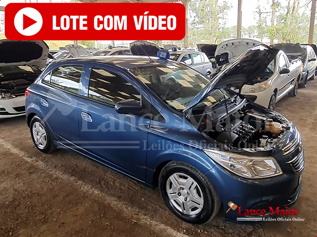 LOTE 013 - Chevrolet ONIX LTZ 1.4 8V Flex 2015