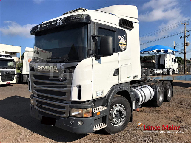 LOTE 017 - SCANIA G-420 ANO 2010 6X4