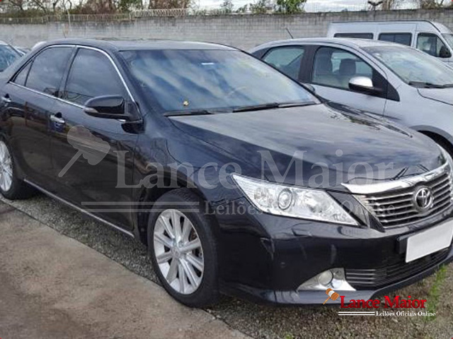 LOTE 036 - TOYOTA CAMRY 3.5 V6 VVT-I GASOLINA 14/15