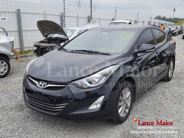 LOTE 035 - HYUNDAI ELANTRA GLS 2.0 16V 2014