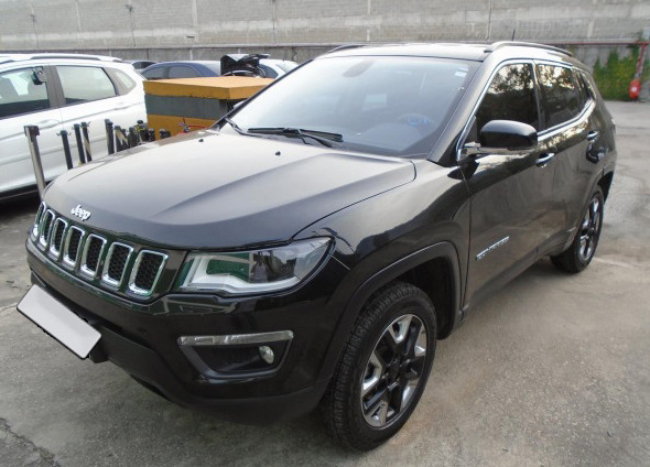 LOTE 033 - Jeep Grand Cherokee 3.6 V6 Limited 4WD 2015