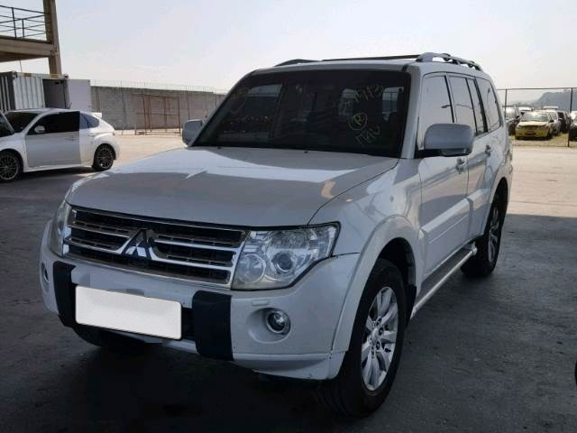 LOTE 035 - MITSUBISHI PAJERO FULL HPE 3.2 TURBO 2011